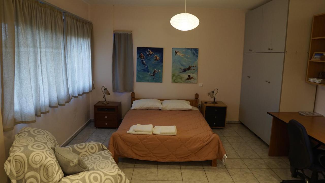 Romanos Patras Studio Exteriér fotografie