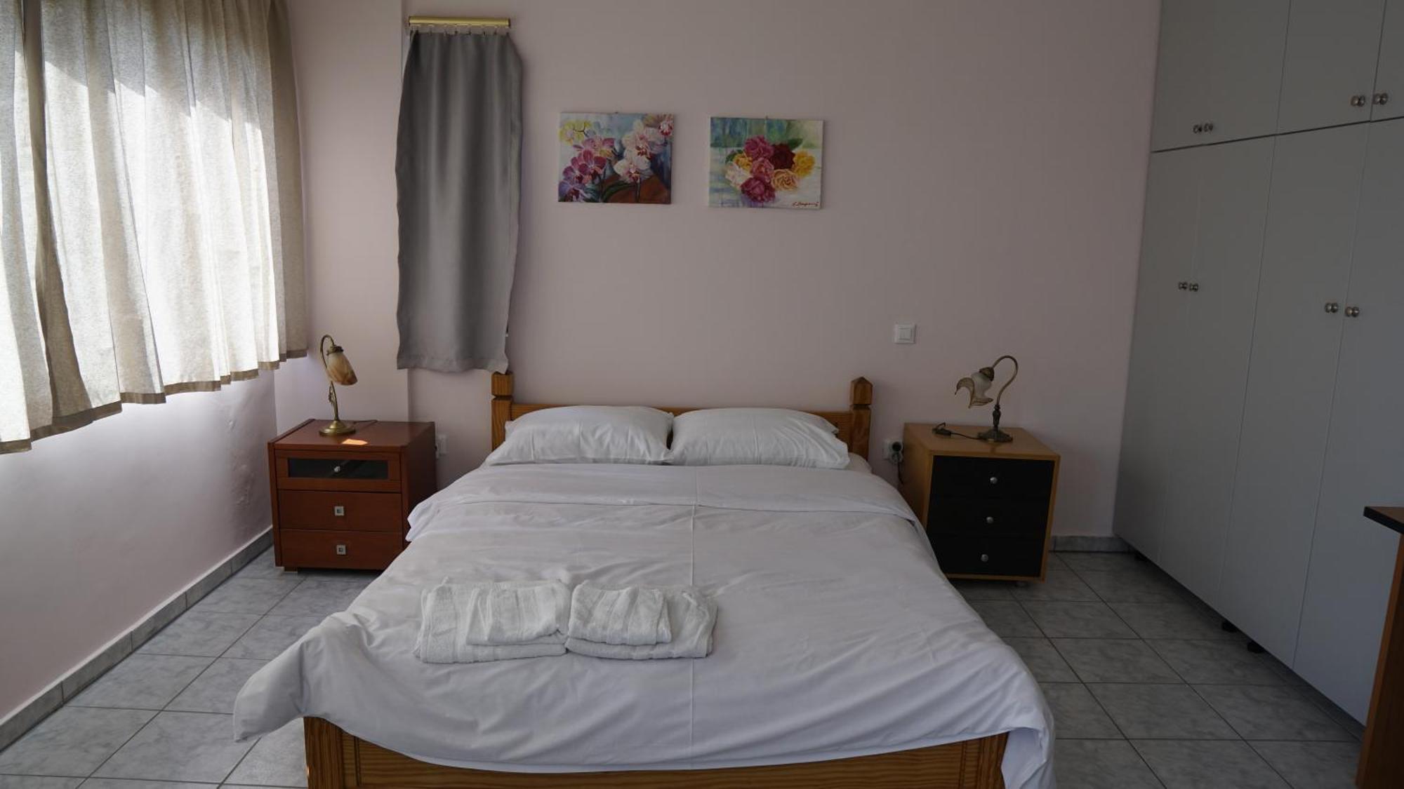 Romanos Patras Studio Exteriér fotografie